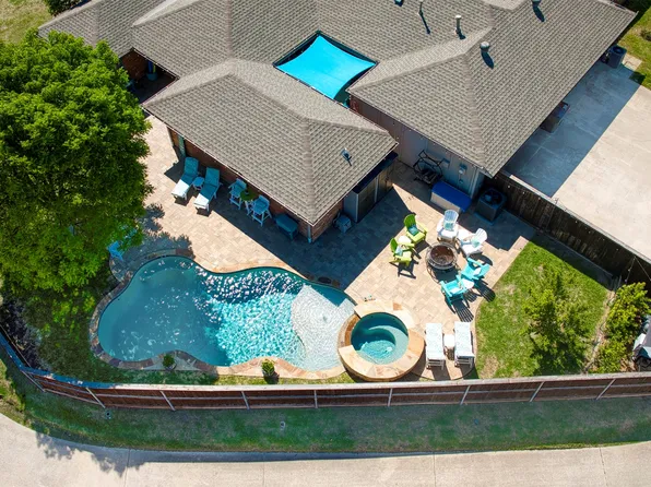 1005 Wimbledon Ln, Plano, TX 75075