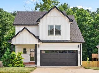 124 Bonnell Dr, Clarksville, TN 37042