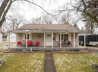 1113 E Saint Andrews Rd, Midland, MI 48642