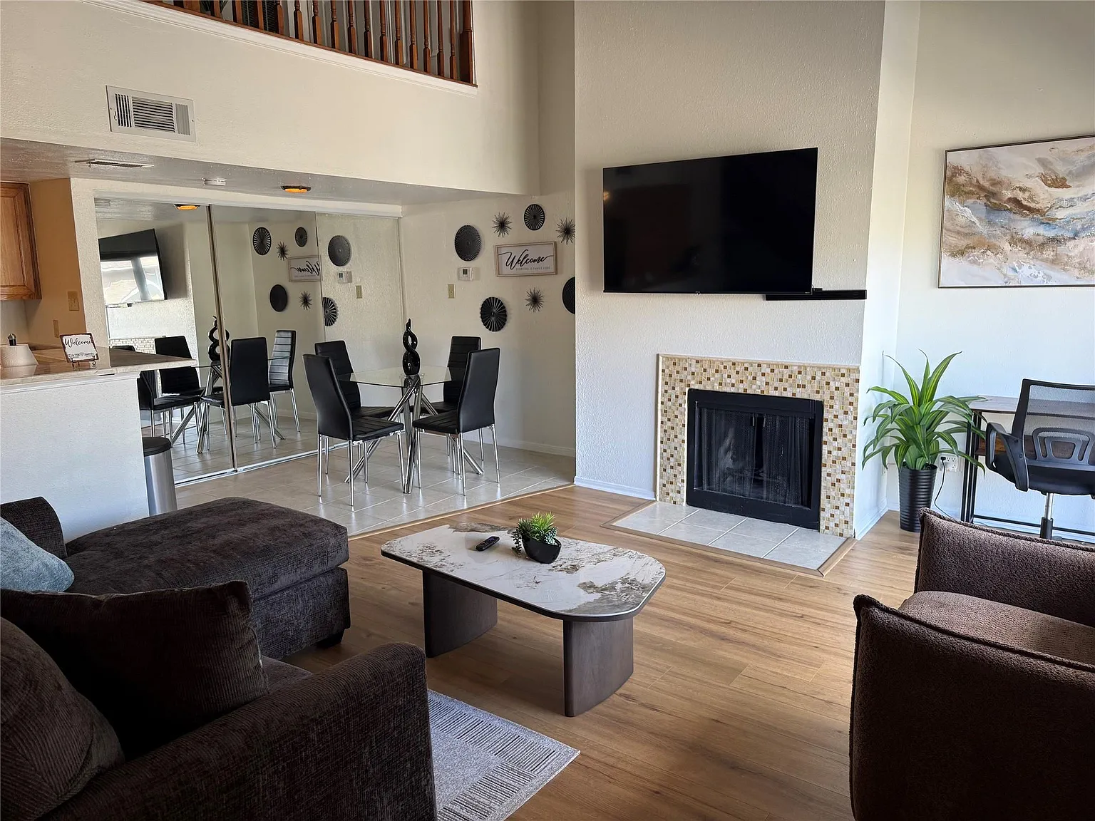 1 bed, 1.0 bath, 815 sqft, $1,450 — Photo 3