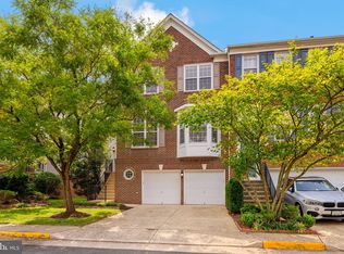 9331 Branch Side Ln, Fairfax, VA 22031
