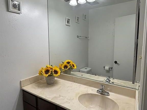 3rd image of 12550 Piping Rock Dr APT 16C