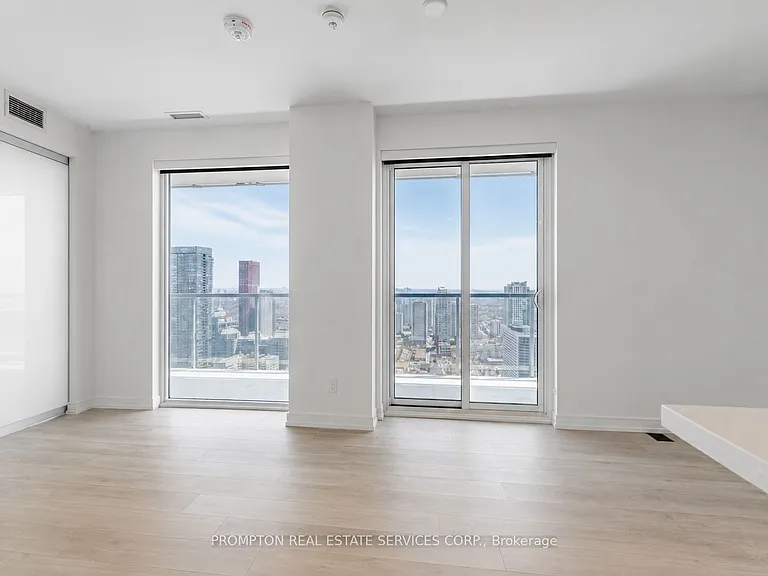 3 Gloucester St #4503 — Photo 22
