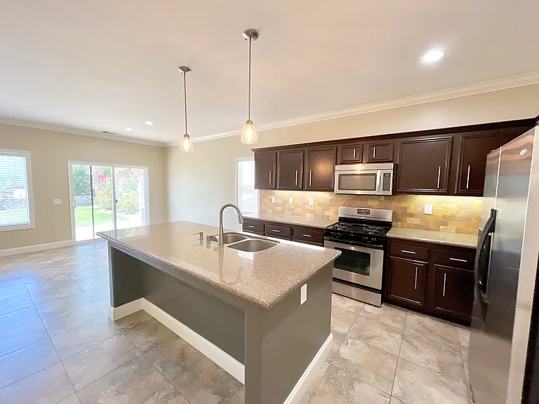 64250 Silver Star Ave — Photo 14