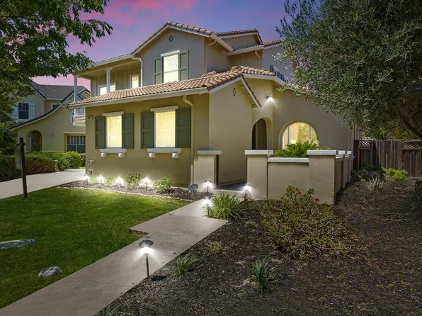 561 Paul St, Mountain House, CA 95391