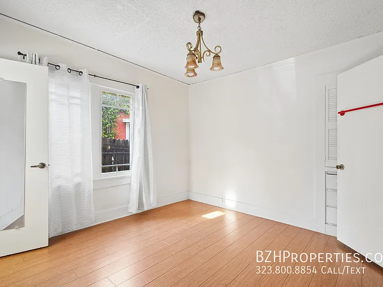 1238 N Gardner St #A — Photo 13