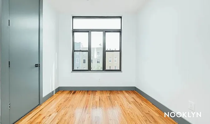 Rented by PM Management | media 27