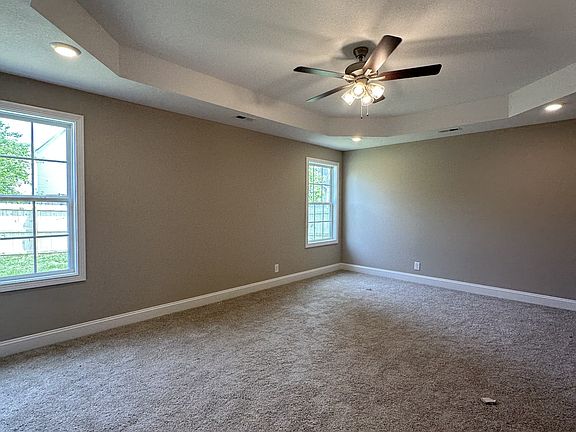 5th image of 304 Ferdinand Lot 49