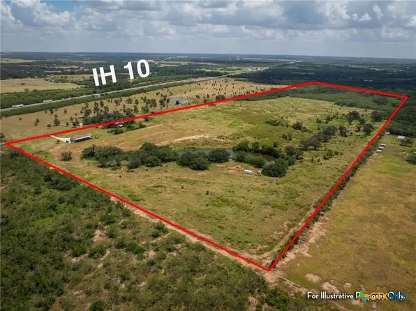 4567 Luther Rd, Seguin, TX 78155