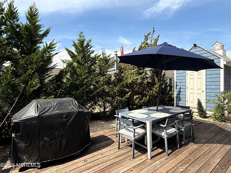 1109 N Ocean Ave #A2 — Photo 24