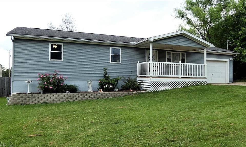 12 Suzanne St, Little Hocking, OH 45742 Zillow