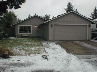 3910 SE View Acres Rd, Milwaukie, OR 97267