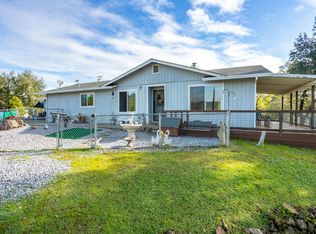 14364 Sundown Dr, Redding, CA 96003