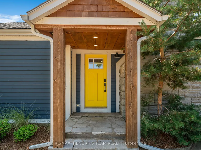4111 Erie Rd — Photo 2