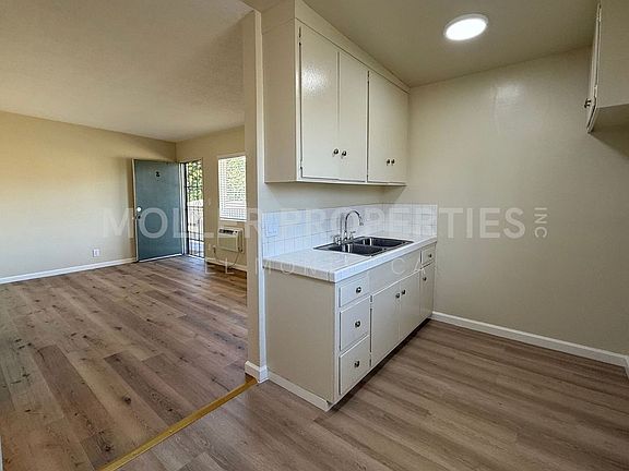 3rd image of 11029-11033 Schmidt Rd #Sch08