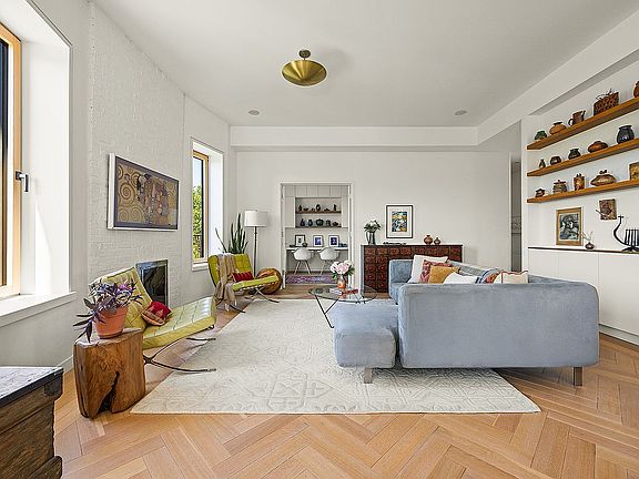 3rd image of 343 6th Ave APT 4