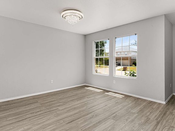 4th image of 4529 Martingale View Ln