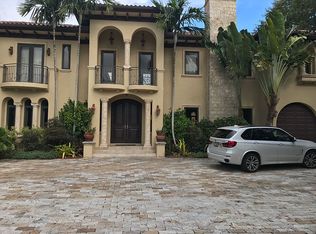 11211 SW 82nd Ave, Miami, FL 33156