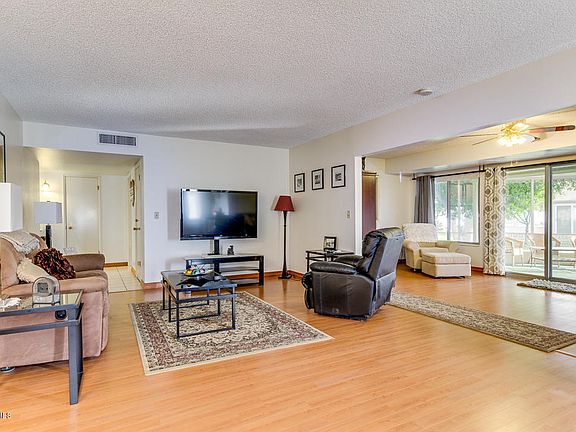 2nd image of 10613 W Saratoga Cir