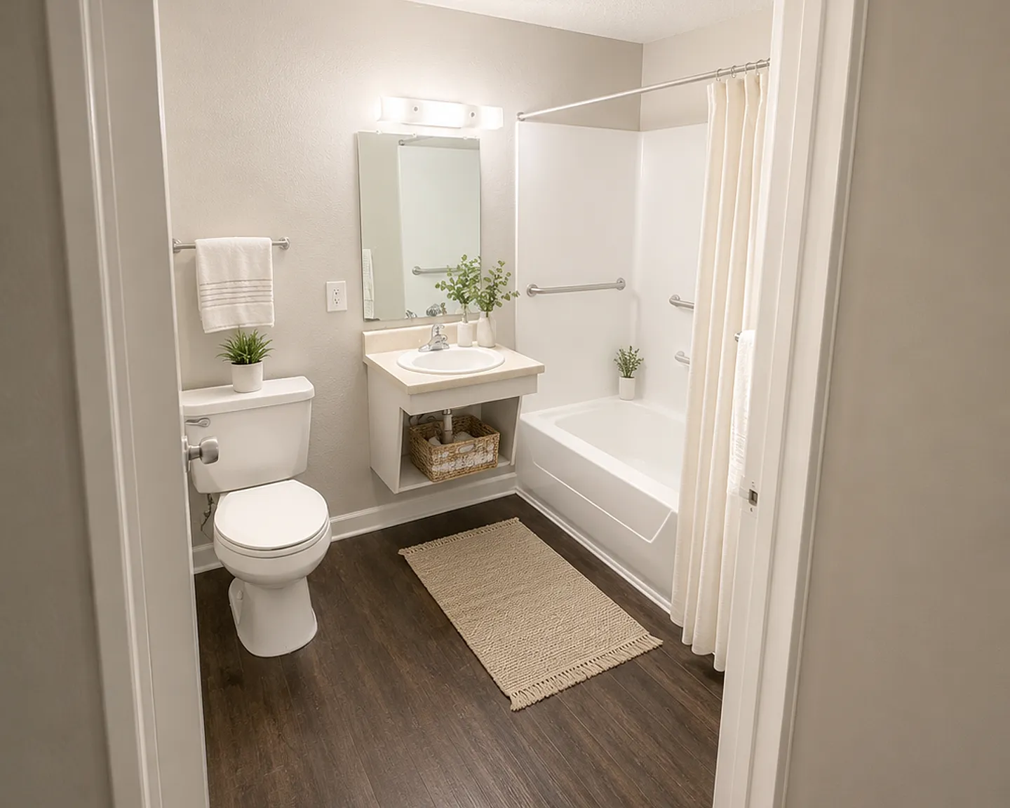 Summerdale Apartments — Photo 4