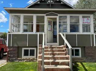 809 W Cedar St, Rawlins, WY 82301