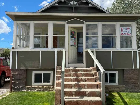 809 W Cedar St, Rawlins, WY 82301