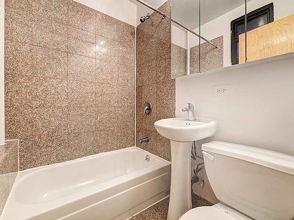 4th image of 249 E 10th St #3AA