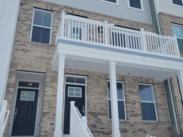 735 Platinum Dr, Phoenixville, PA 19460