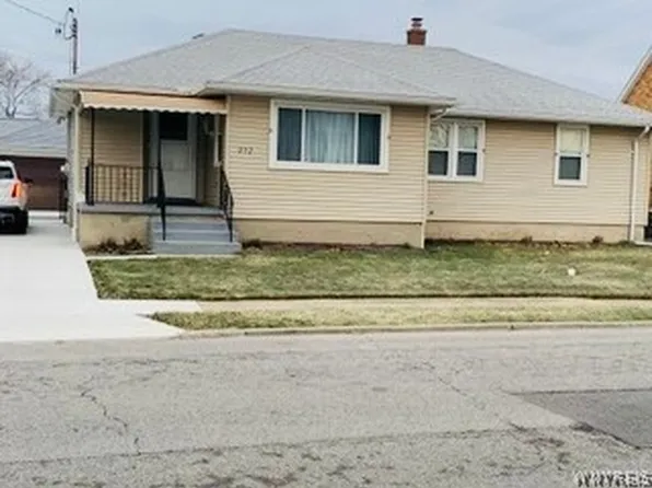 232 Boll St, Sloan, NY 14212