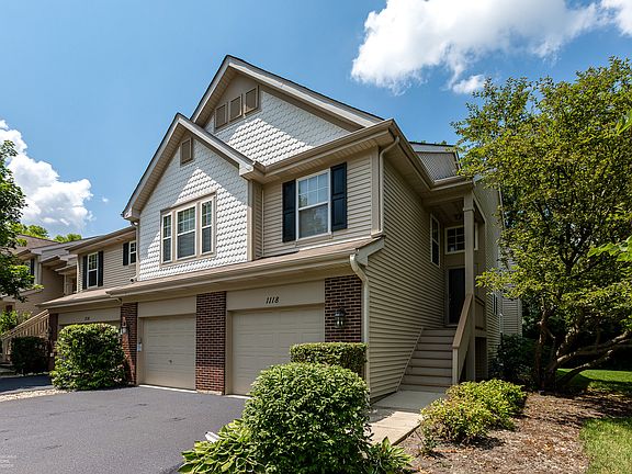 2nd image of 1118 N Oakwood Dr