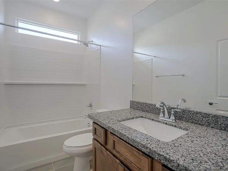 1275 Leo Ln — Photo 18