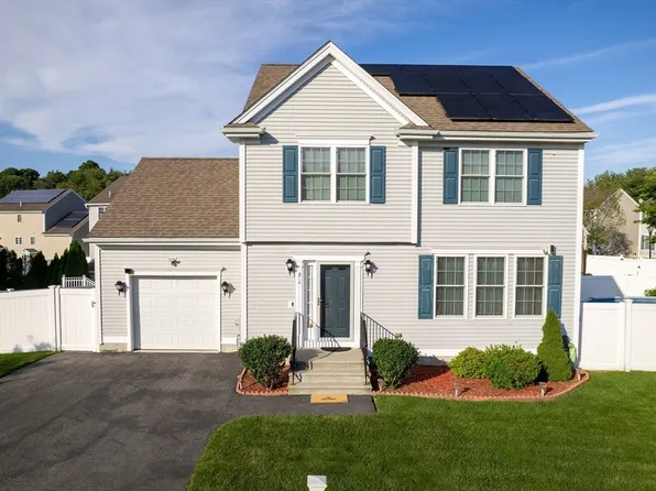 92 Tarkiln Pl, New Bedford, MA 02745