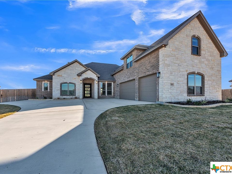 1st image of 501 Oak Dr