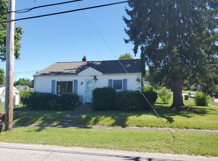 2102 S Scott St, South Bend, IN 46613