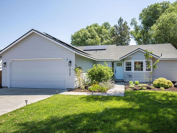 2nd image of 1930 SW 27th St