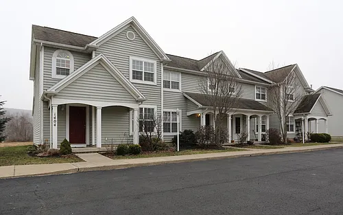 Bottchers Landing Apartments Photo 1