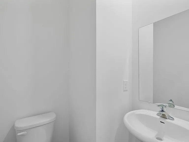 2265 Chelle Dr NE — Photo 28