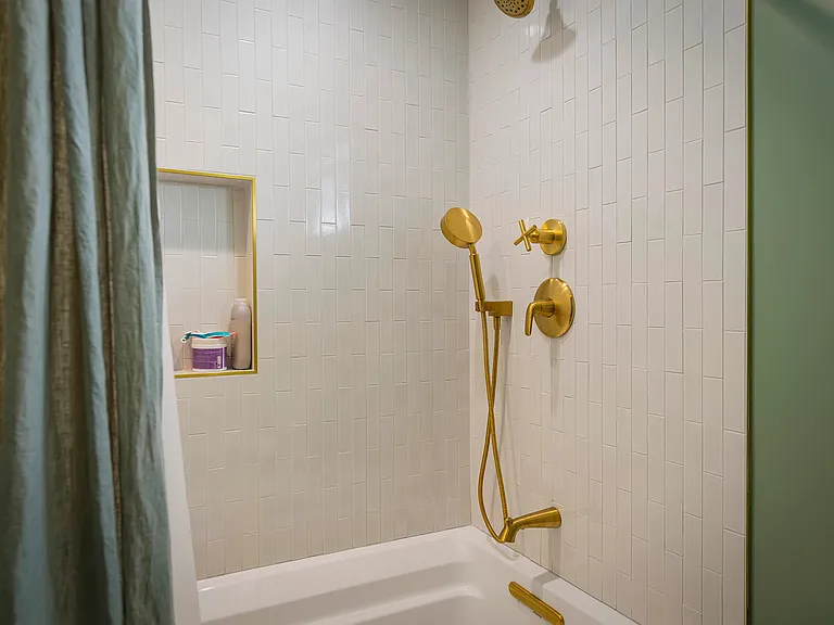 Loma Dr — Photo 10