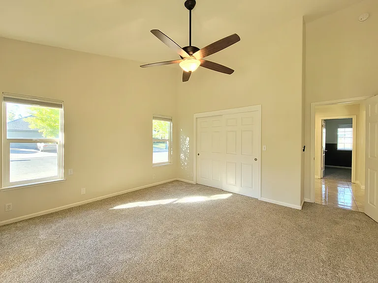 3008 Coach Lite Dr — Photo 17