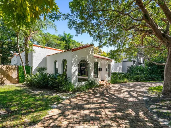 3871 S Le Jeune Rd, Miami, FL 33133