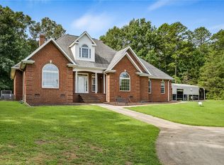 11 W Deer Trl, Belton, SC 29627