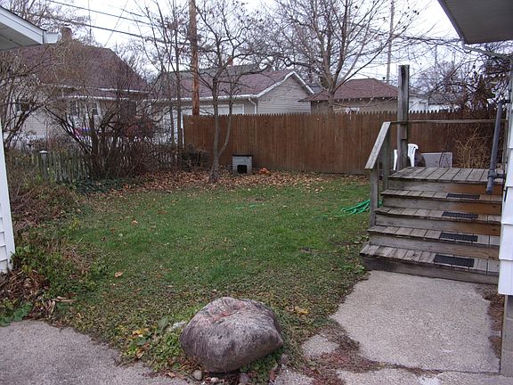 4th image of 213 S Lakeview Ave