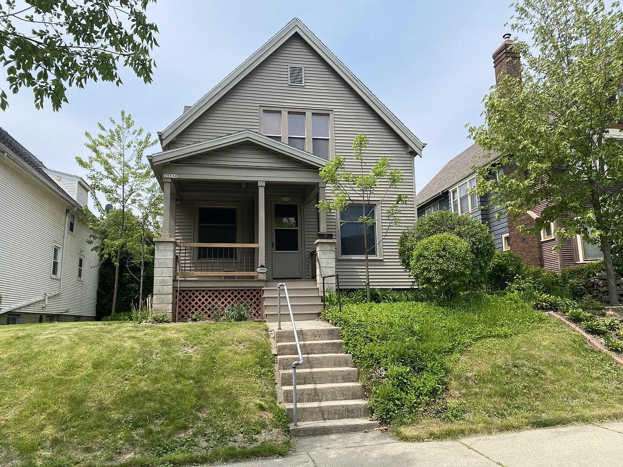 2953 North Newhall STREET UNIT 2953A, Milwaukee, WI 53211 Zillow