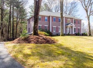 2 Memory Ln, North Reading, MA 01864