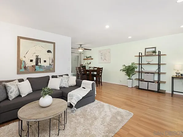 2724 Ariane Dr Unit 43, San Diego, CA 92117