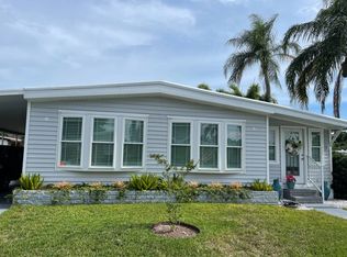 4200 Voorne St, Sarasota, FL 34234