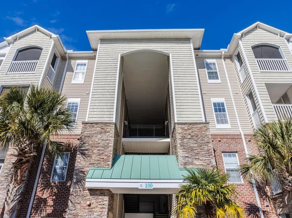 100 Gateway Condos Drive #126, Surf City, NC 28445