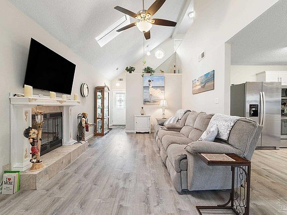 4th image of 3197 Birdseye Cir