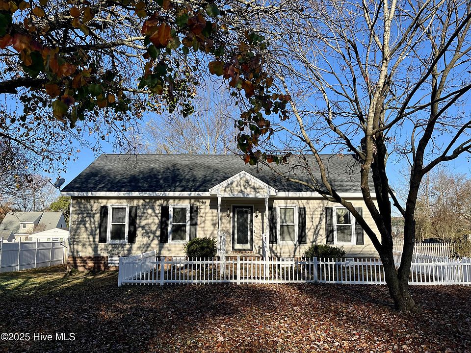 1st image of 3003 Kings Mill Walk N