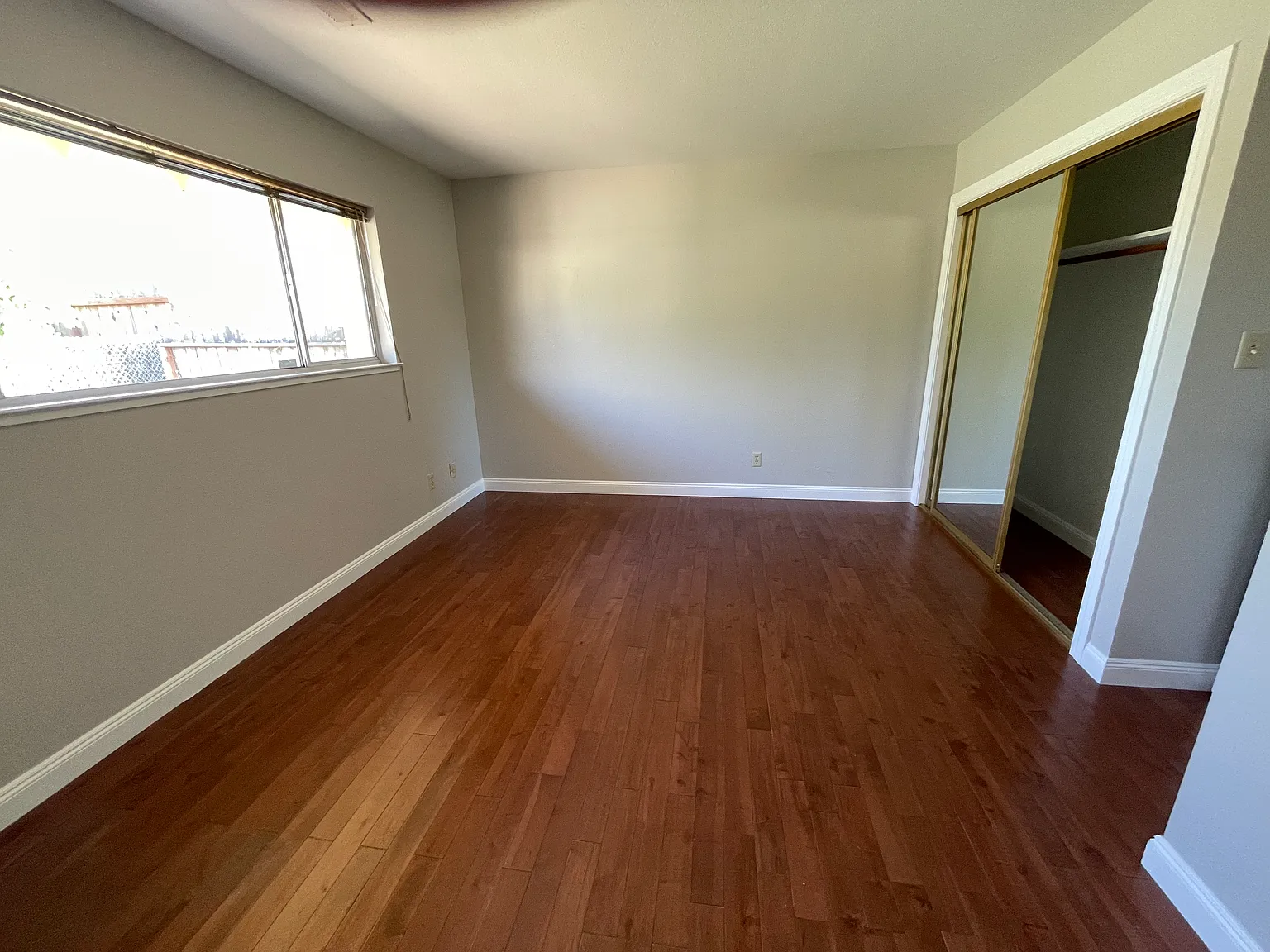3 bed, 3.5 bath, 1713 sqft, $3,500 — Photo 3